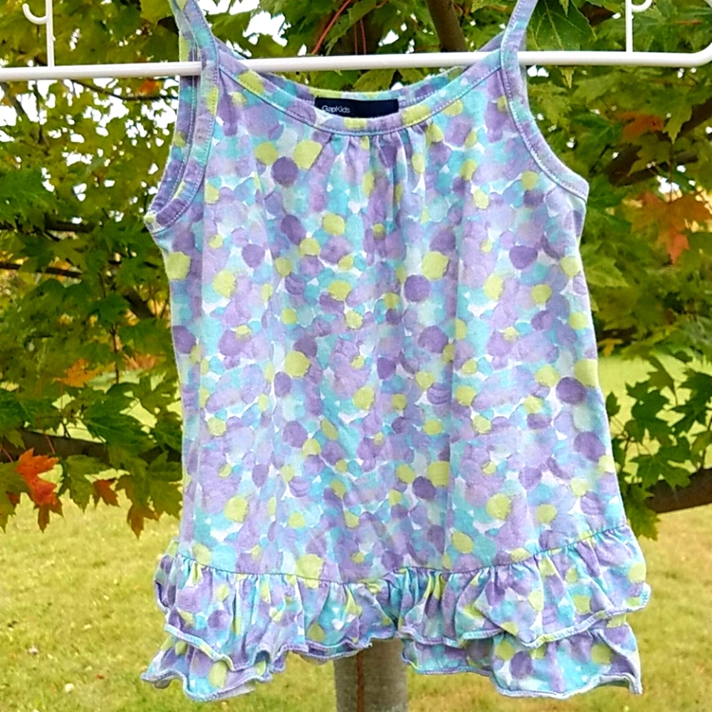 Gap kids size 6/7 purple water-colored ruffle spaghetti tank